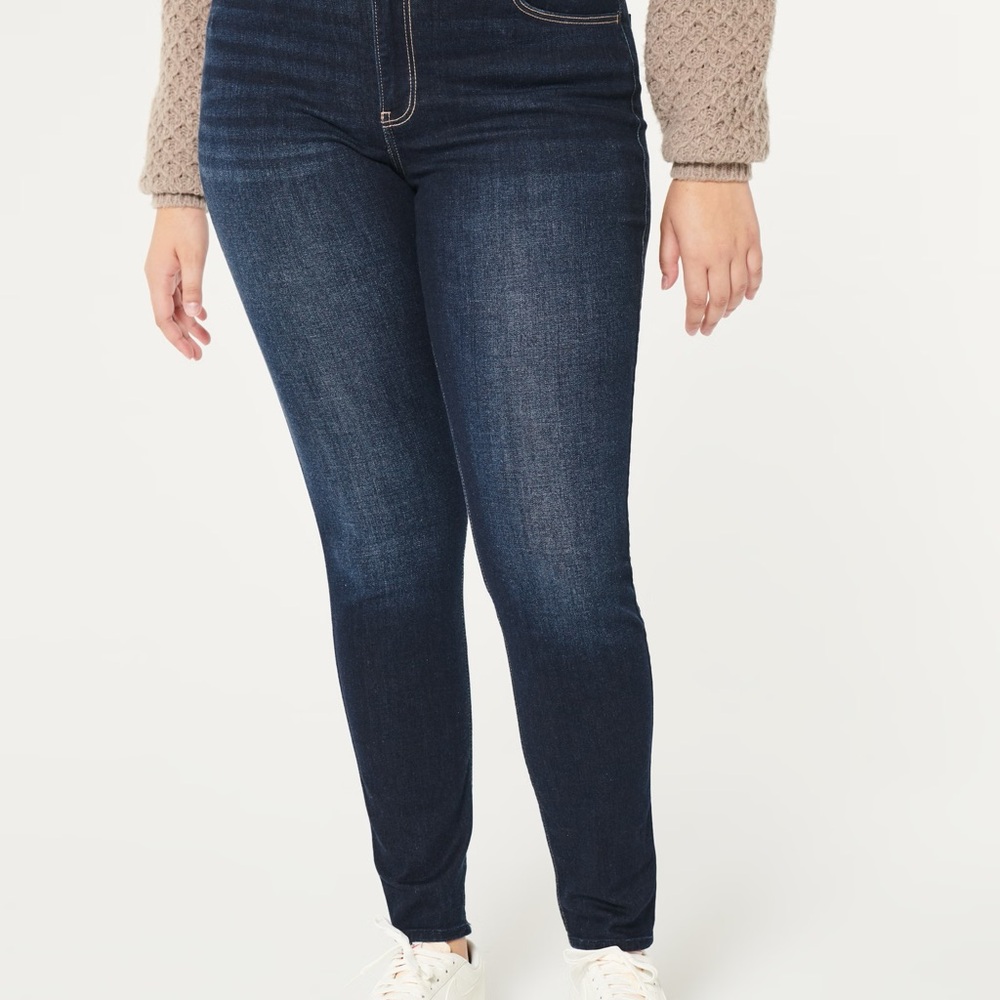 Curvy High-Rise Dark Wash Super Skinny Jeans